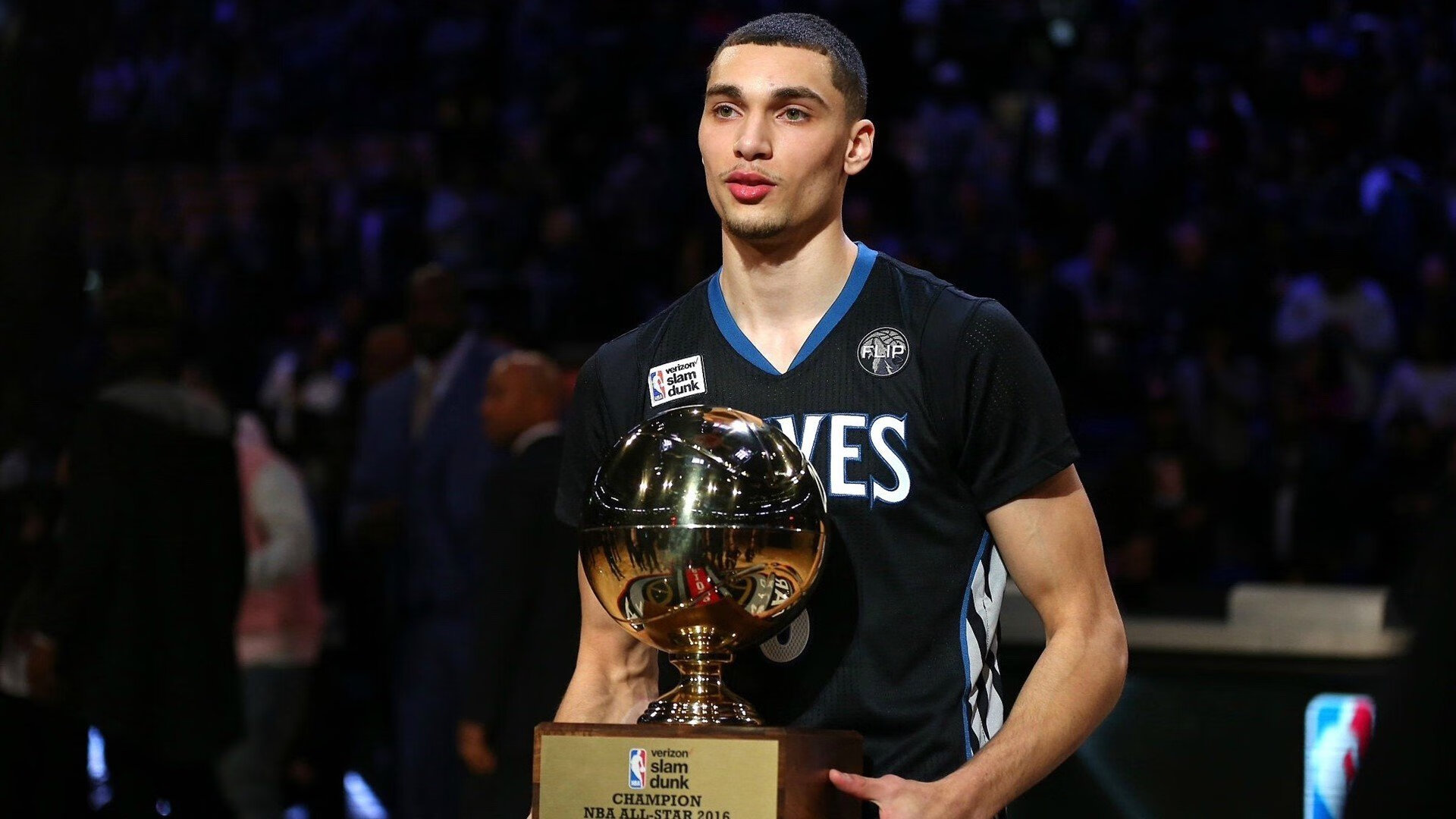 哈登存在感拉满,吉林队正面击溃湖人,当篮球叙事打破常规想象